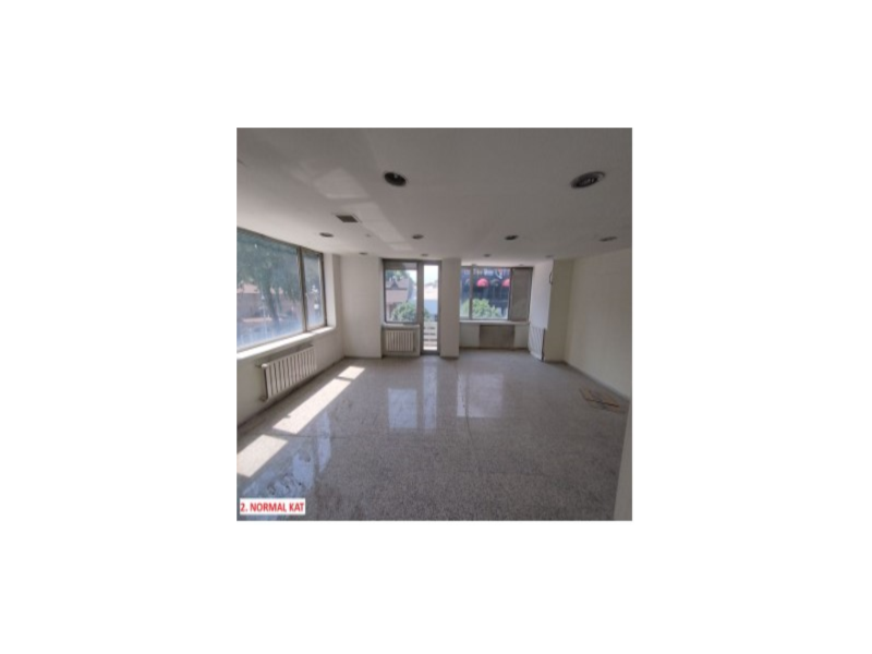 Akbank'tan Satılık İşyeri — foto 10