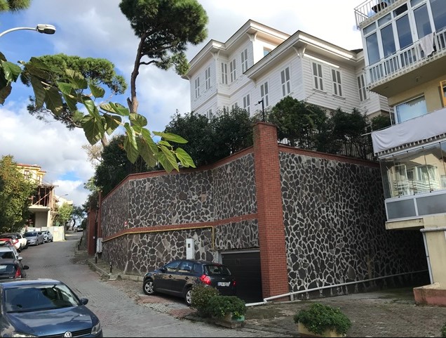 Üsküdar Sultantepe'de Boğaz Manzaralı Köşk — foto 5