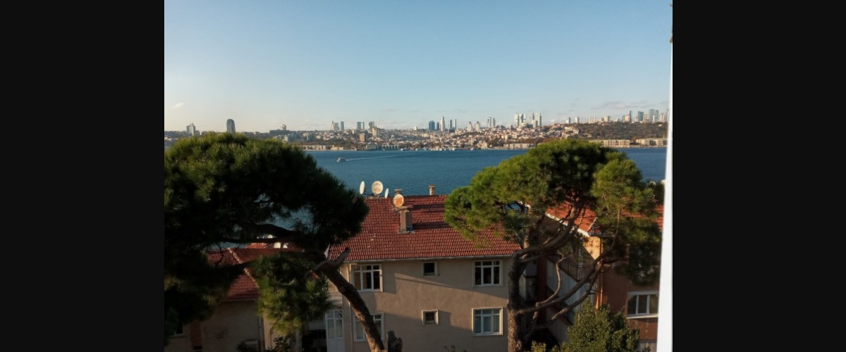 Üsküdar Sultantepe'de Boğaz Manzaralı Köşk — foto 16