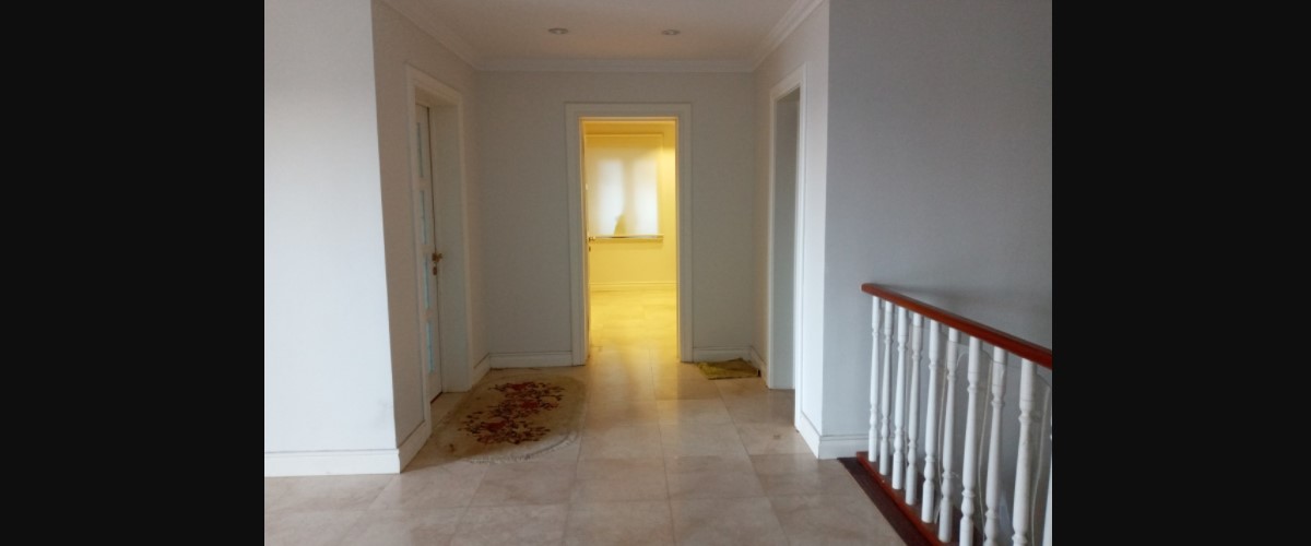 Üsküdar Sultantepe'de Boğaz Manzaralı Köşk — foto 12