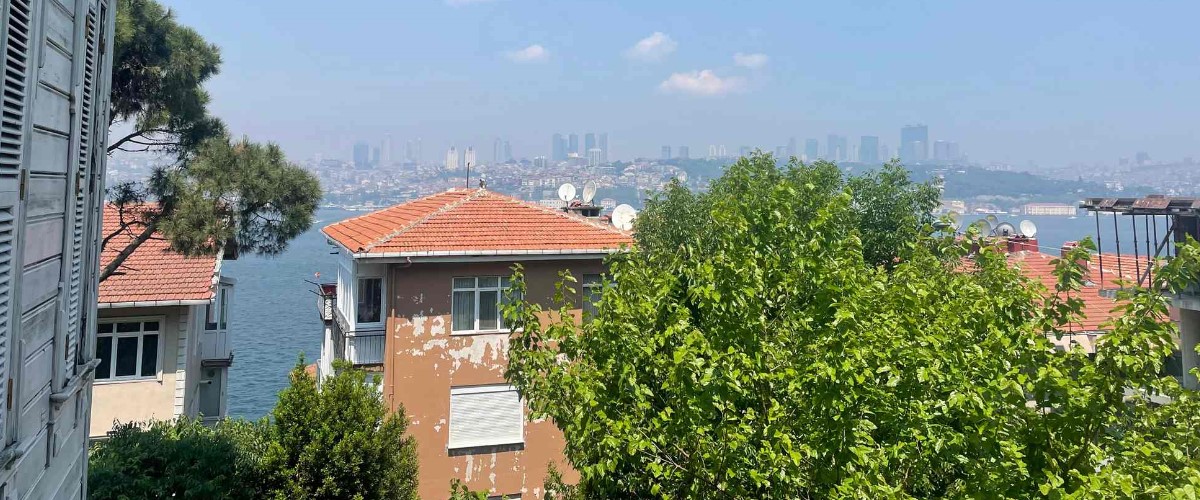 Üsküdar Sultantepe'de Boğaz Manzaralı Köşk — foto 6